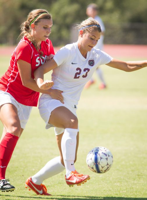 Sophomore forward Kelsey Steck